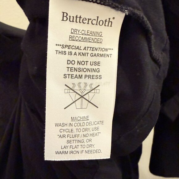 Buttercloth Motif in Icy Bamboo Size XL Oversized Fit - Picture 7 of 8